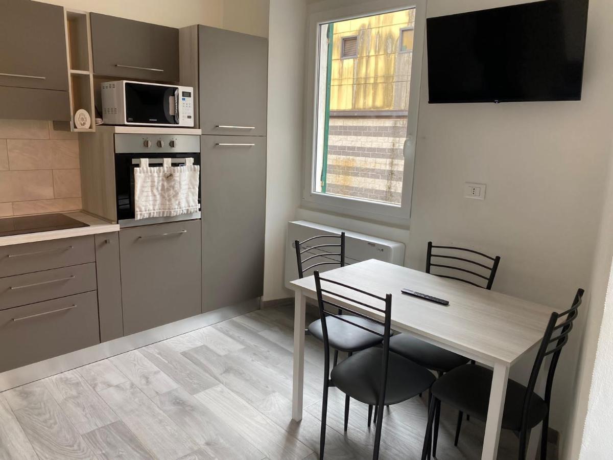Home332 Специя Екстериор снимка