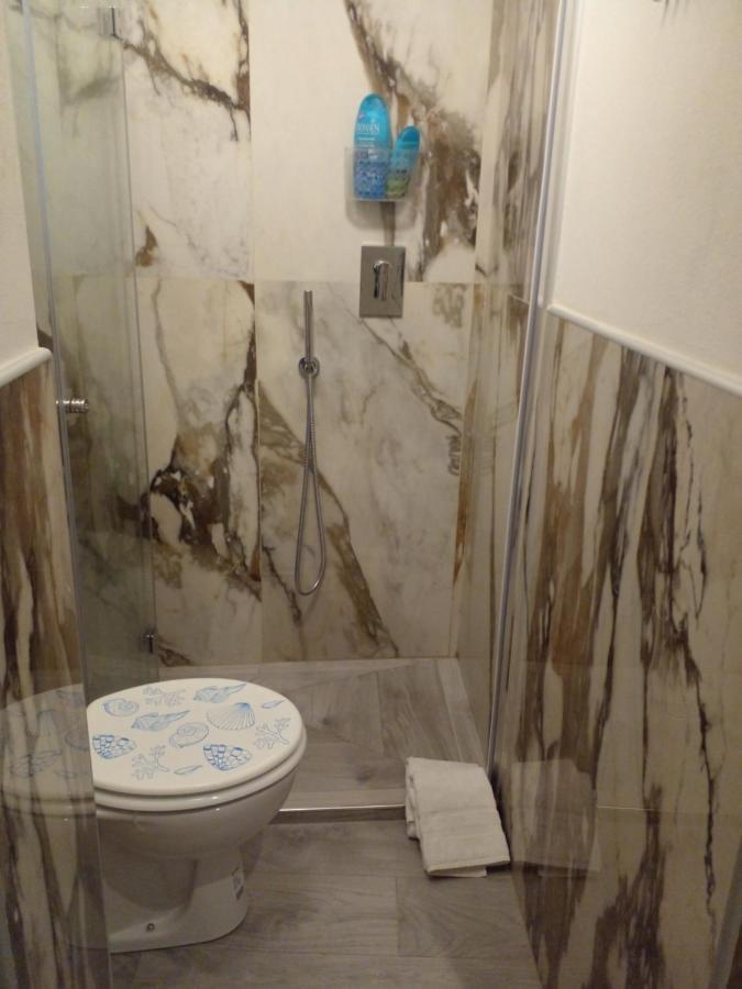 Home332 Специя Екстериор снимка